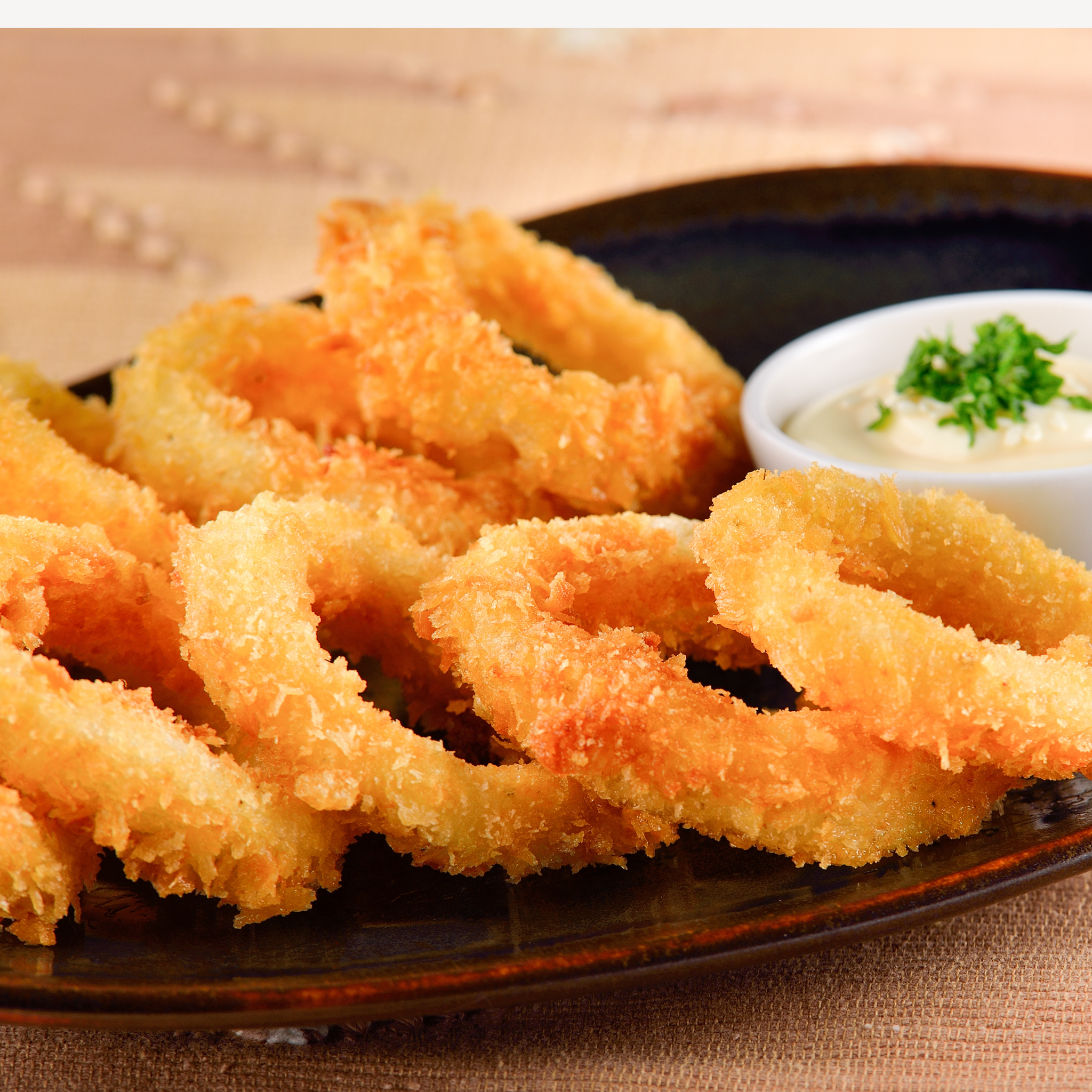 Panko Bread Crumbs Lobo 200 g เกล็ดขนมปังกรอบ รุ่นกรอบนาน