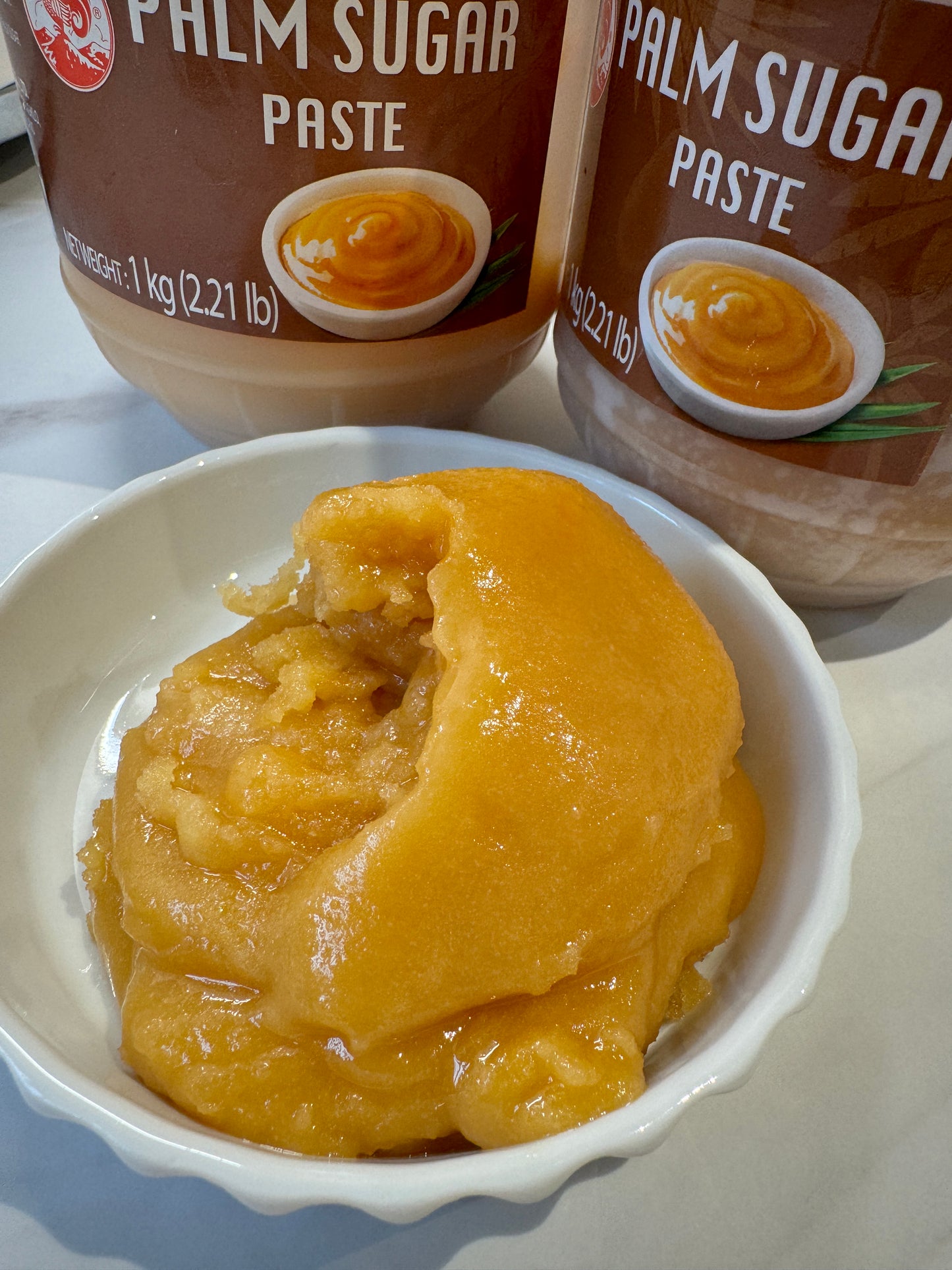 COCK Palm Sugar Paste 1 Kg น้ำตาลปี๊ปแบบนิ่ม