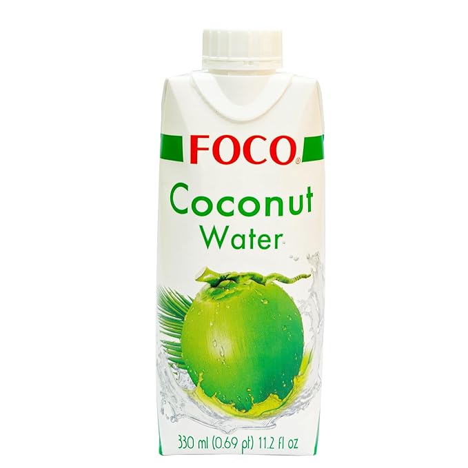 FOCO Coconut Water (2 Größen) น้ำมะพร้าว
