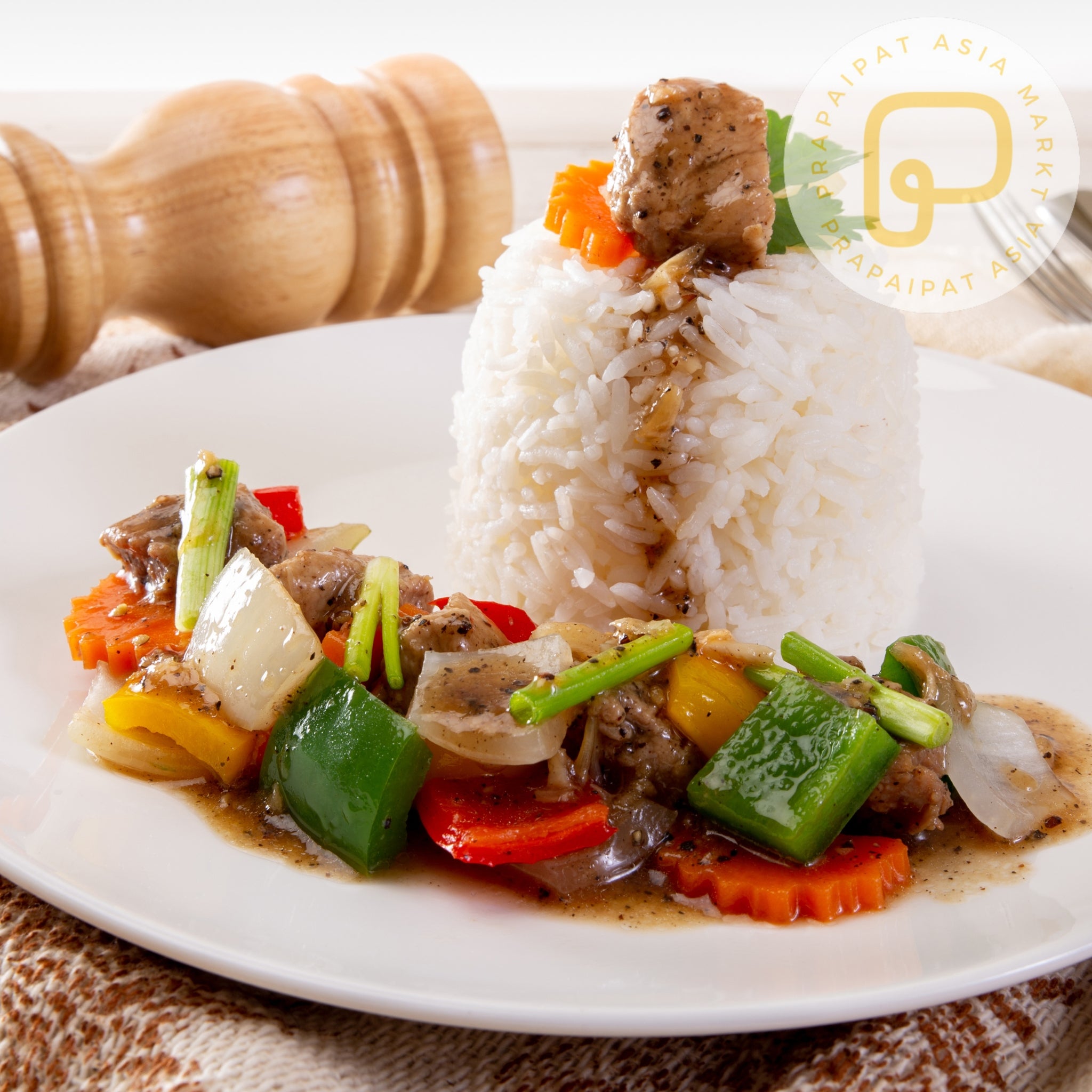 Black Pepper Wok Sauce (Healthy Boy) Dek Som Boon 250 ML ซอสพริกไทยดำ