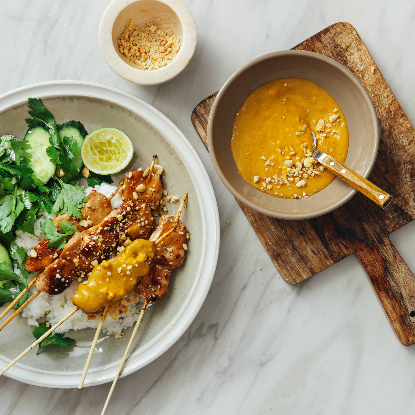 LKK peanut sauce 226 grams ซอสถั่วลิสง